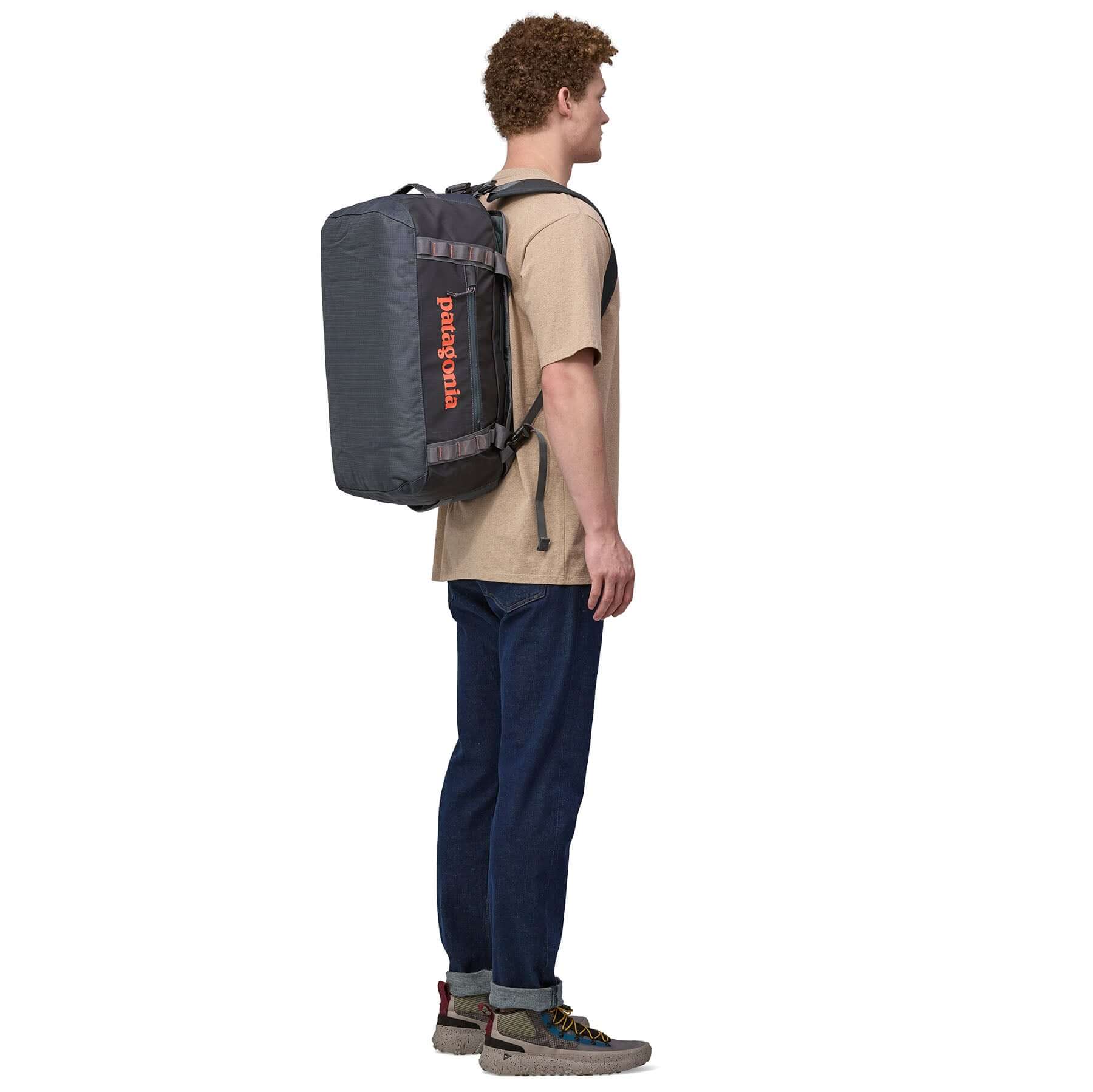 Black Hole Duffel 40L - Image 12